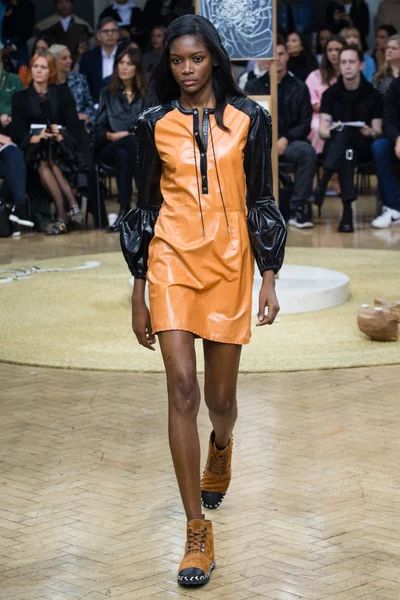 Look 31